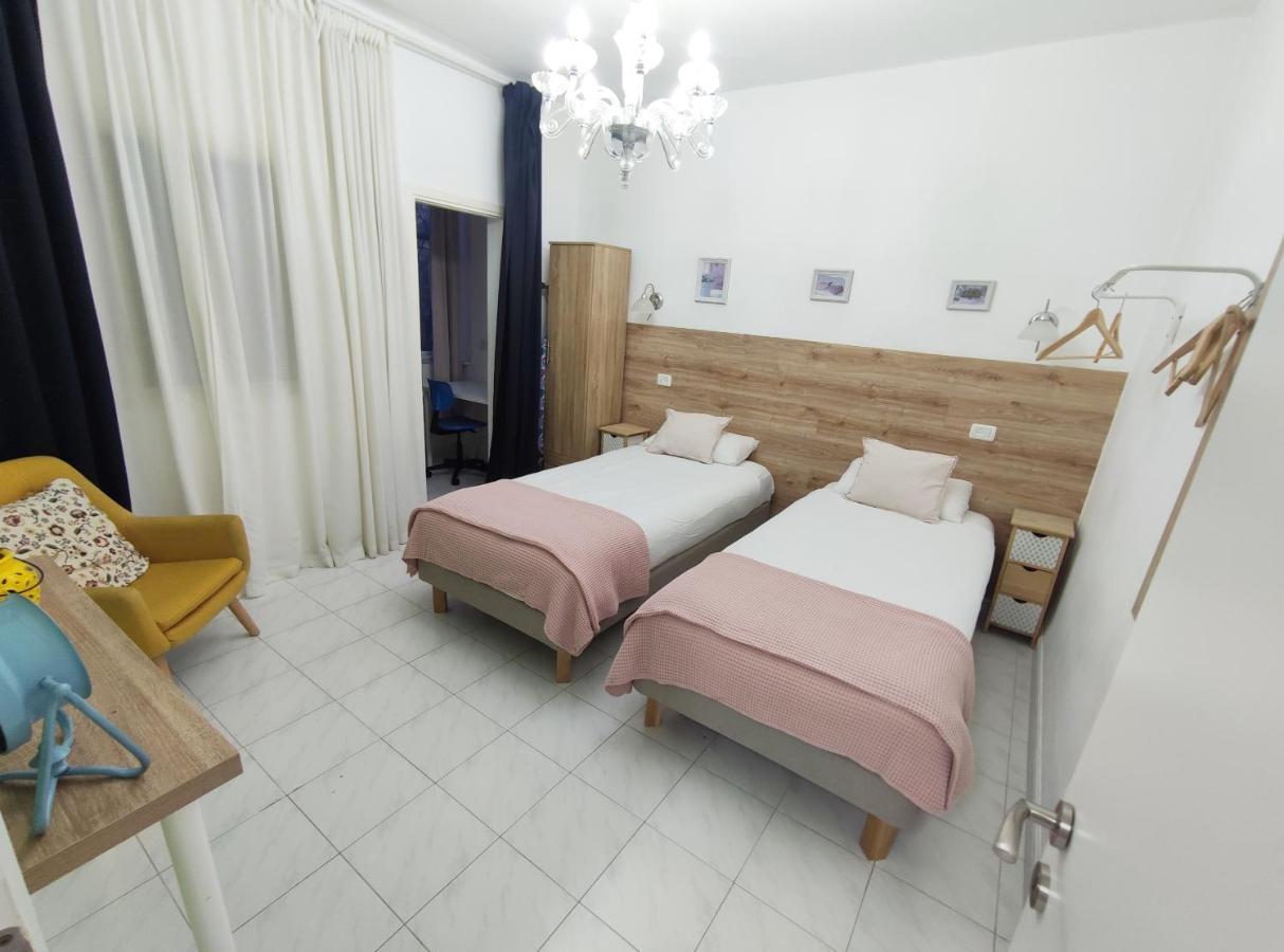 Haifa Lux Apartments E&S Eksteriør bilde